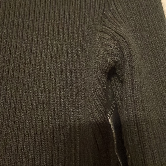 Black faux leather and knit zip-up sweater jacket with Size Medium - Picture 10 of 10